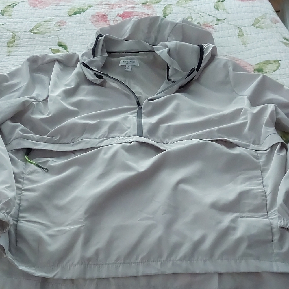 Nine West Gray Ski Jacket Lightweight Performance Wear